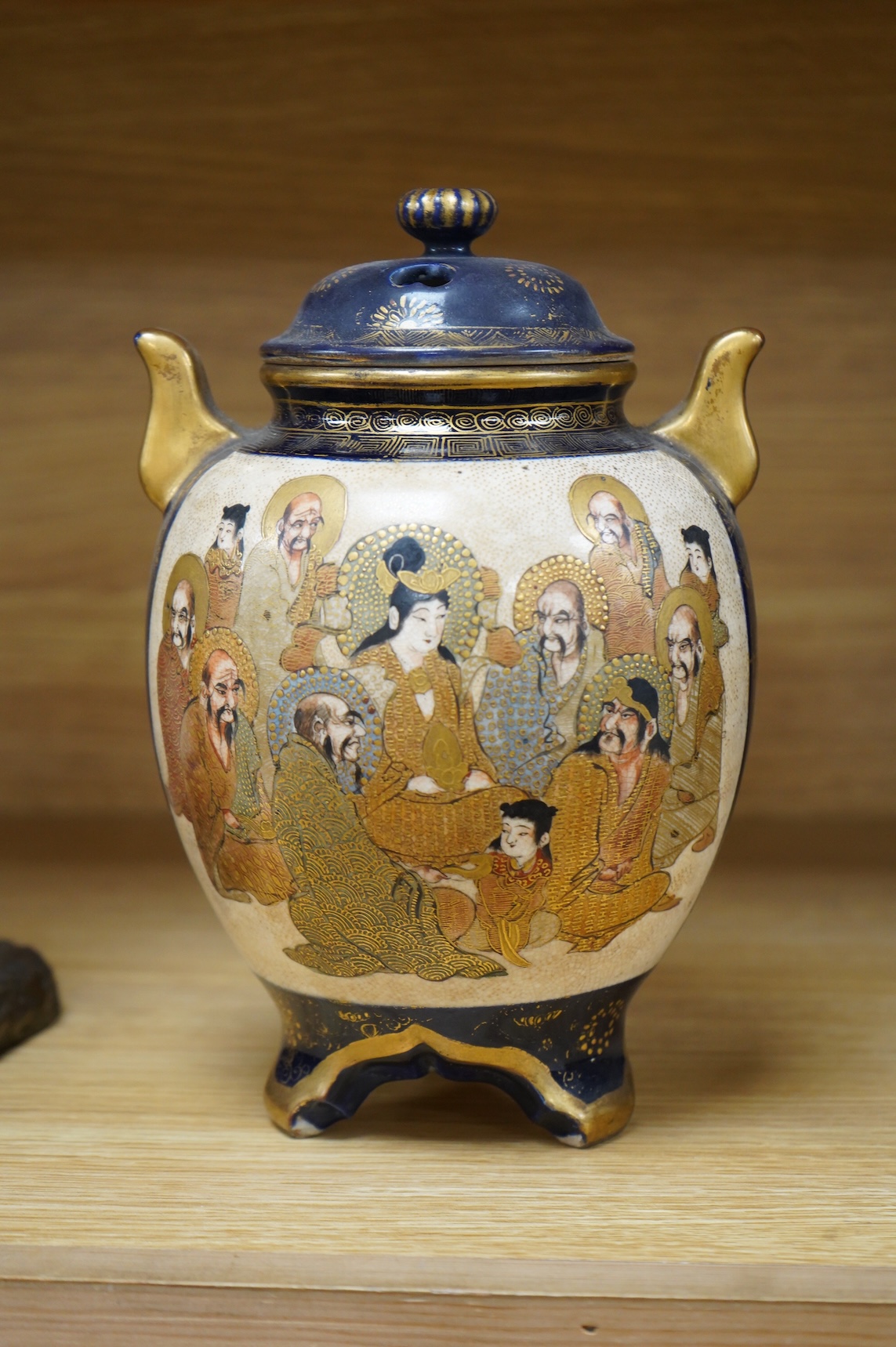 A Japanese satsuma koro and cover, signed, Meiji period, (1868–1912), 22cm